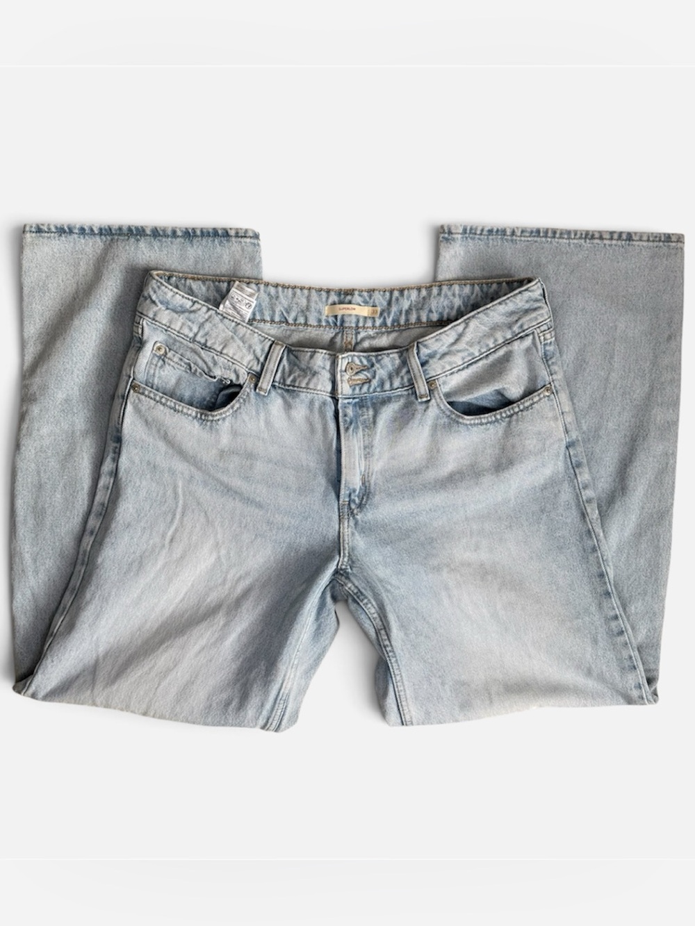 Levi’s Superlow Low Rise Jeans Light Wash Size 33 Inseam 31 Y2K Style Wide Denim
